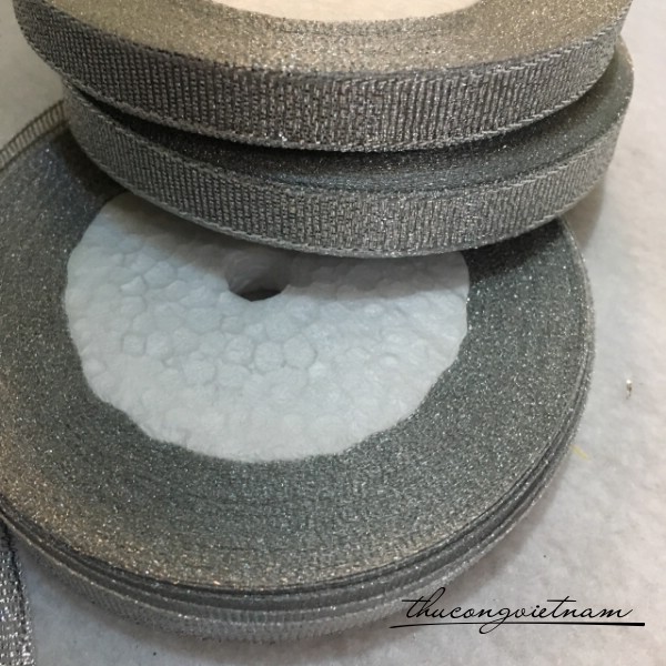 Ruy băng kim tuyến màu bạc bản 1cm